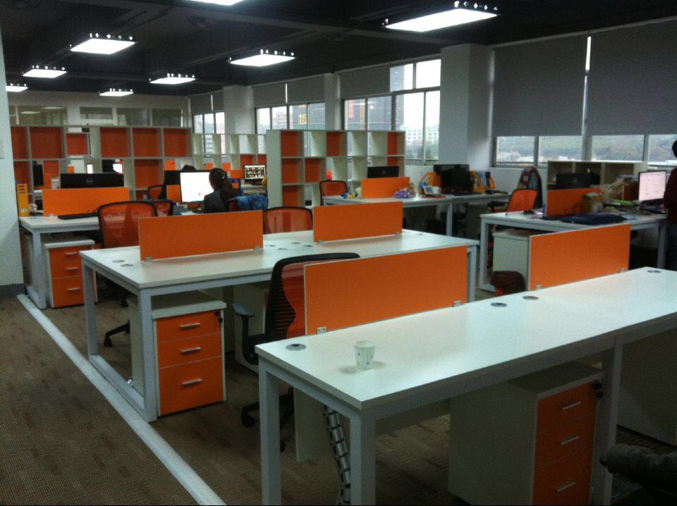 深圳辦公家具定做項目現(xiàn)場